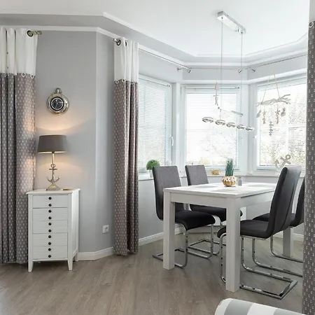 Vier Jahreszeiten Whg 6 *